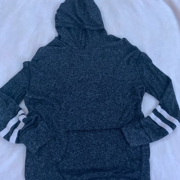 Old Navy sweatshirt - Picture 2 of 2